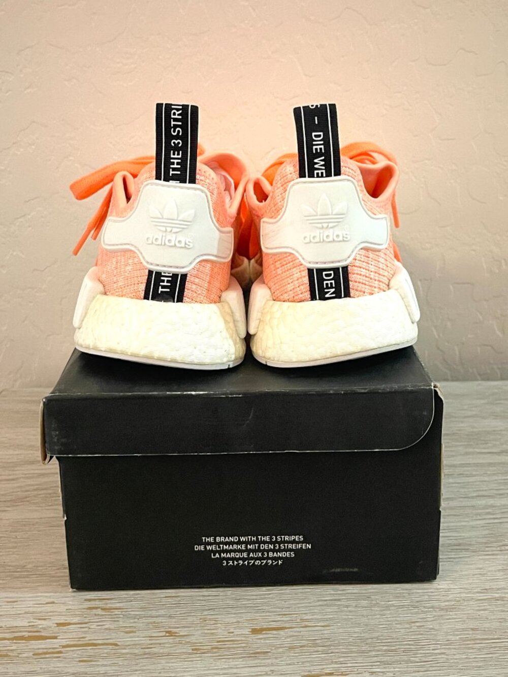 Adidas NMD R1 Athletic Shoes Sunglo Peach Pink Coral White 6 with Box - Picture 4 of 12